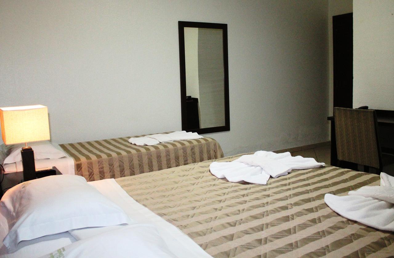 Villa De Holanda Parque Hotel オランブラ エクステリア 写真